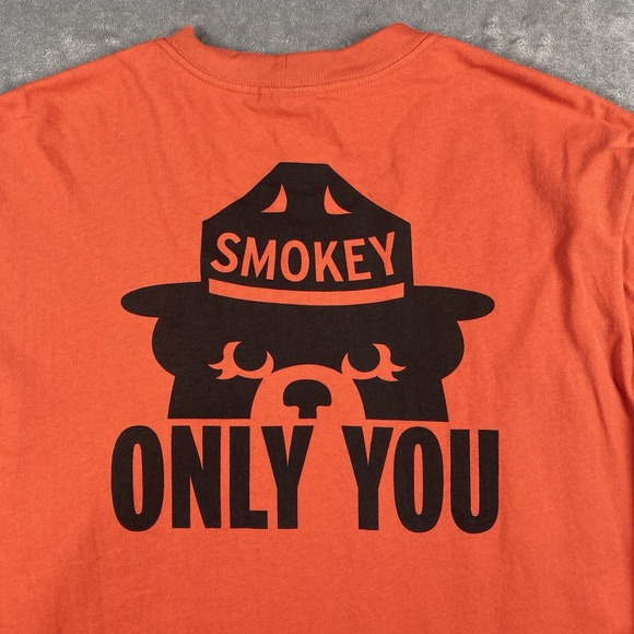Filson Smokey The Bear Shirt Mens Size M Orange Long Sleeve Pioneer Flames NWT - Picture 2 of 16